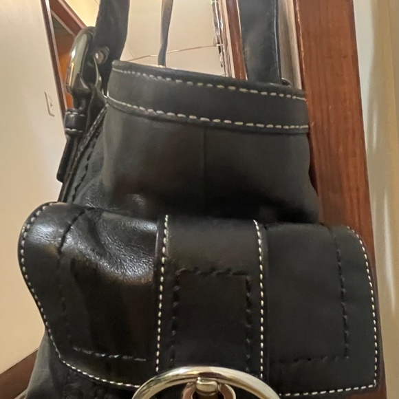 Coach purse - Picture 4 of 4